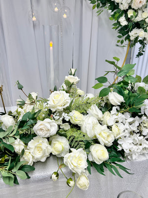 Head Table flowers - Customizable rental Head Table flowers - Customizable rental