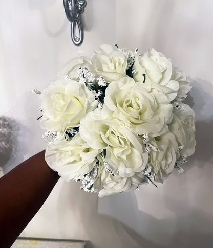 Custom Toss bouquet 8"inch all roses